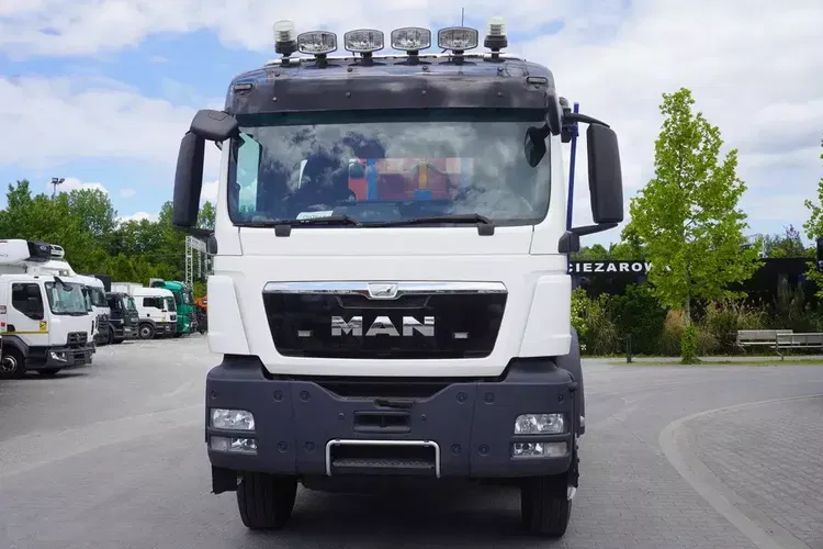 MAN TGS 35.400 8×4/ Hakowiec HYVA LIFT 32.56 SE / Beczka Asenizacyjna 13000 l zdjęcie 25