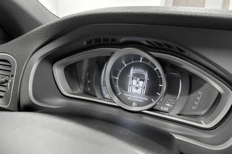 Volvo V40 2.0 Drive-E D3 150KM R -DESIGN Automat Navi GPS Sportsitze ALU19 BLACK zdjęcie 19