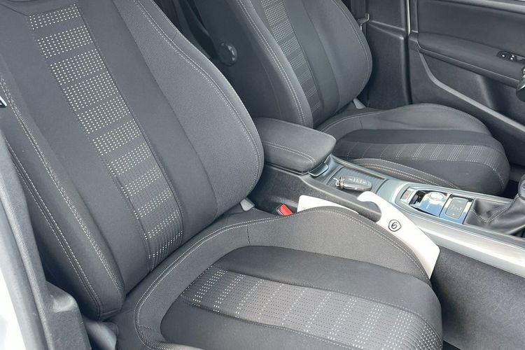 Peugeot 308 1.6 HDI 120 Km Automat Ful Led Gwarancja zdjęcie 11