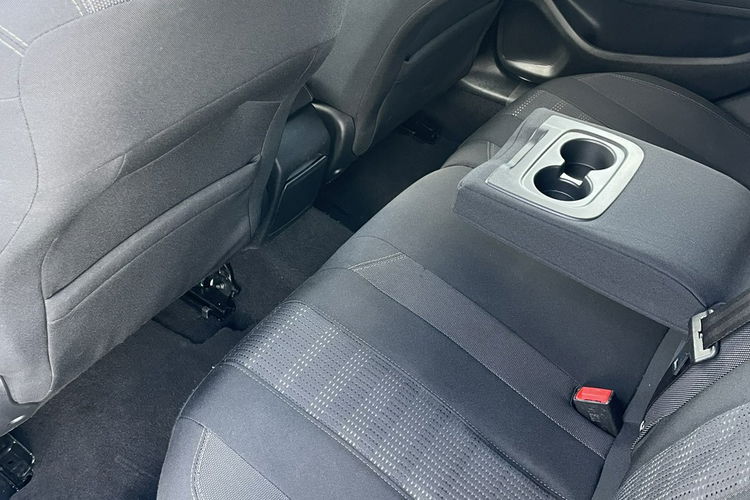 Peugeot 308 1.6 HDI 120 Km Automat Ful Led Gwarancja zdjęcie 13