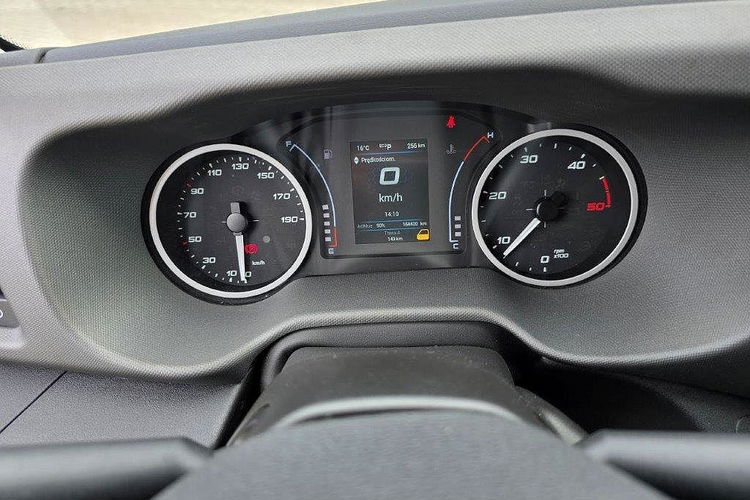 IVECO DAILY 35S 18 zdjęcie 6