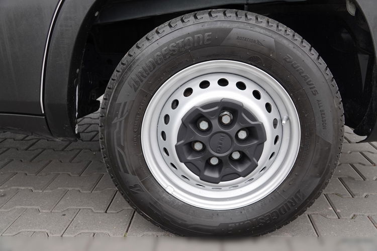 Iveco DAILY /HI-MATIC / CHŁODNIA / AGREGAT CARRIER / FOTEL PNEUMATYCZNY / DMC: 3500 KG / 2021 ROK zdjęcie 22