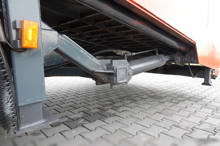 Scania G 360 / 6X2 / LAWETA / POMOC DROGOWA / OŚ SKRĘTNA I PODNOSZONA / NAJAZDY HYDRAULICZNE / WCIĄGARKA / SPROWADZONY zdjęcie 30