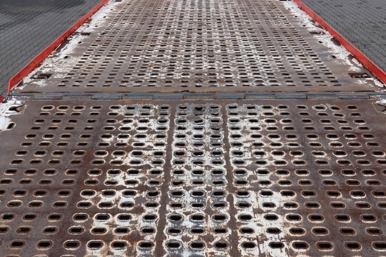 Scania G 360 / 6X2 / LAWETA / POMOC DROGOWA / OŚ SKRĘTNA I PODNOSZONA / NAJAZDY HYDRAULICZNE / WCIĄGARKA / SPROWADZONY zdjęcie 31