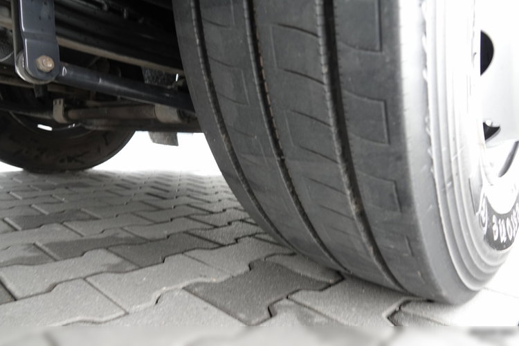 Scania G 360 / 6X2 / LAWETA / POMOC DROGOWA / OŚ SKRĘTNA I PODNOSZONA / NAJAZDY HYDRAULICZNE / WCIĄGARKA / SPROWADZONY zdjęcie 33