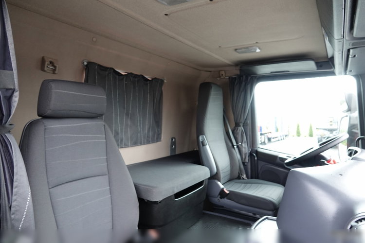 Scania G 360 / 6X2 / LAWETA / POMOC DROGOWA / OŚ SKRĘTNA I PODNOSZONA / NAJAZDY HYDRAULICZNE / WCIĄGARKA / SPROWADZONY zdjęcie 49