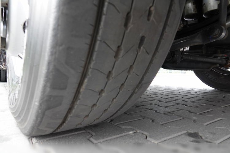 Renault T 460 / KLIMA POSTOJOWA / OPONY 100 % /  PO KONTRAKCIE SERWISOWYM zdjęcie 19