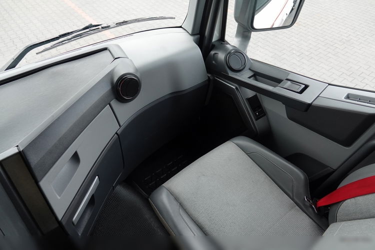 Renault T 460 / LOWDECK / MEGA / PO KONTRAKCIE SERWISOWYM     zdjęcie 31