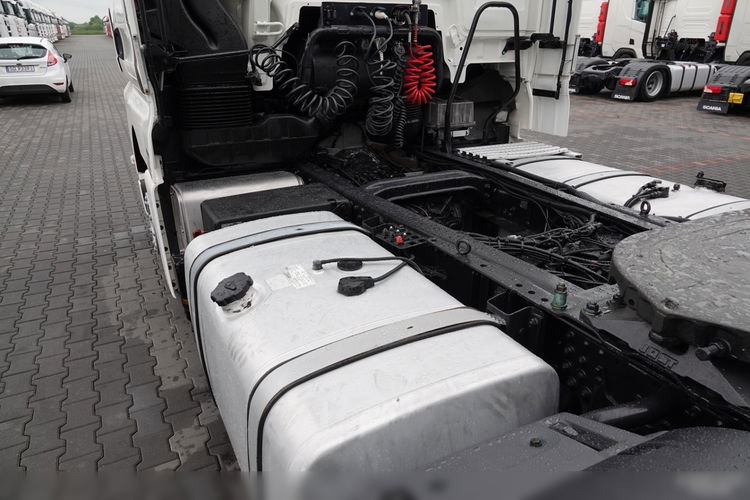 MAN TGX 18.480 / UAL / XXL / PO KONTRAKCIE SERWISOWYM zdjęcie 14