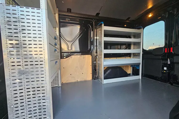 Ford transit L2H2 54999zł NETTO 2.0 TdCi/131KM zdjęcie 19