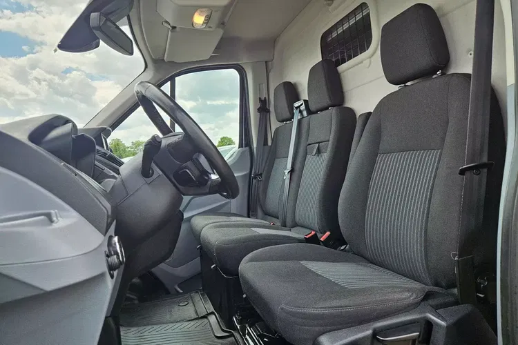 Ford transit L2H2 54999zł NETTO 2.0 TdCi/131KM zdjęcie 20