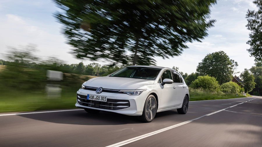 VOLKSWAGEN Golf VIII 2.0 TSI GTI Clubsport DSG zdjęcie 