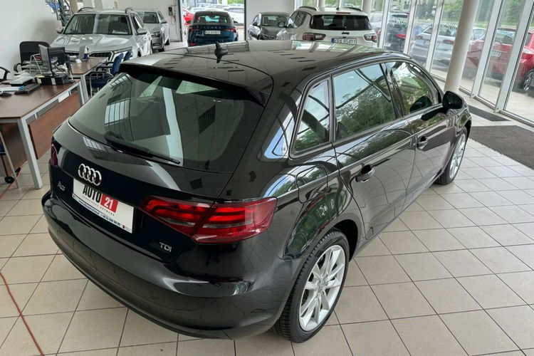 Audi A3 Bezwypadkowy, Zadbany , Ekonomiczny Silnik , Nawigacja, Gwarancja zdjęcie 10