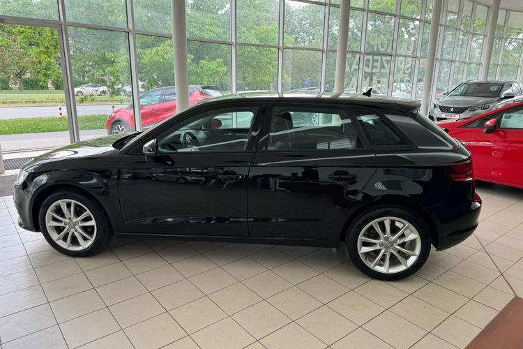 Audi A3 Bezwypadkowy, Zadbany , Ekonomiczny Silnik , Nawigacja, Gwarancja zdjęcie 16