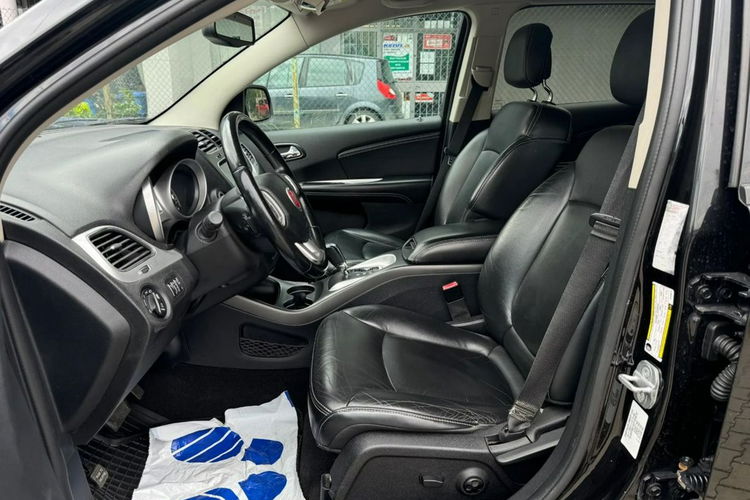 Fiat Freemont Skórzana Tapicerka , Napęd 4x4 .7 Osobowy , Automat, GWARANCJA zdjęcie 11