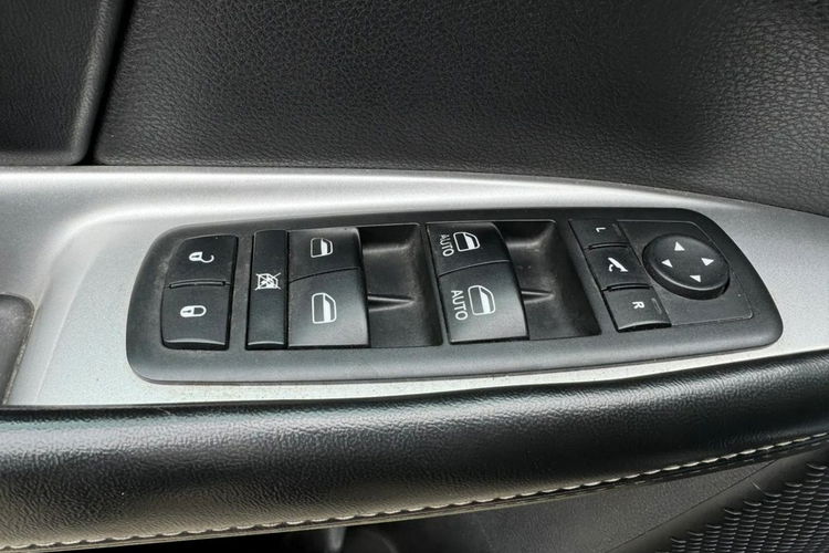Fiat Freemont Skórzana Tapicerka , Napęd 4x4 .7 Osobowy , Automat, GWARANCJA zdjęcie 14