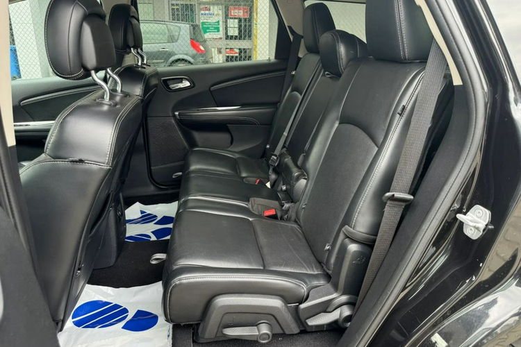 Fiat Freemont Skórzana Tapicerka , Napęd 4x4 .7 Osobowy , Automat, GWARANCJA zdjęcie 17