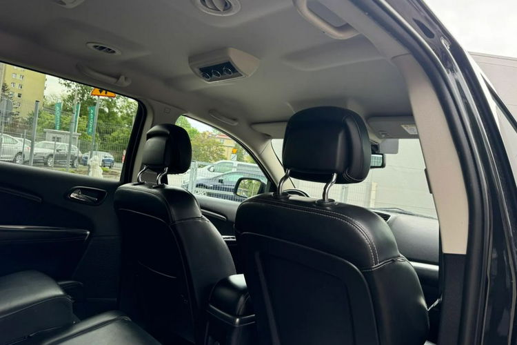 Fiat Freemont Skórzana Tapicerka , Napęd 4x4 .7 Osobowy , Automat, GWARANCJA zdjęcie 22