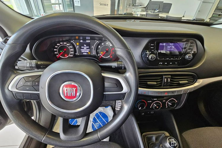Fiat Tipo 1.4 95KM Niski przebieg zdjęcie 19
