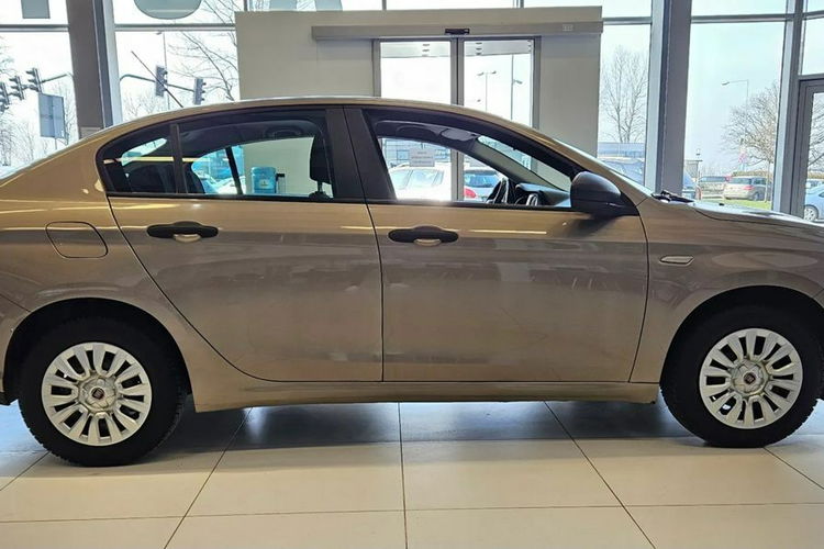 Fiat Tipo 1.4 95KM Niski przebieg zdjęcie 6
