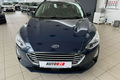 samochód osobowy Ford zdjęcie 4