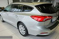 samochód osobowy Ford zdjęcie 6