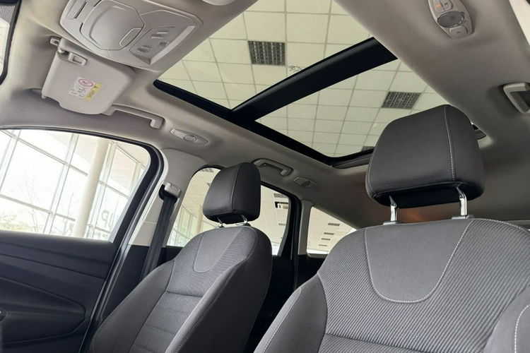 Ford Kuga Pewne Auto , Niski Przebieg, Panoramiczny Dach, Hak, euro 6 GWARANCJA zdjęcie 20