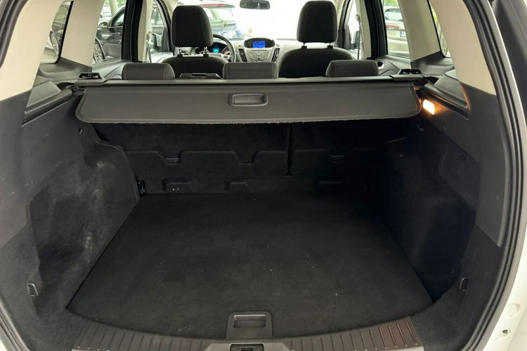 Ford Kuga Pewne Auto , Niski Przebieg, Panoramiczny Dach, Hak, euro 6 GWARANCJA zdjęcie 24