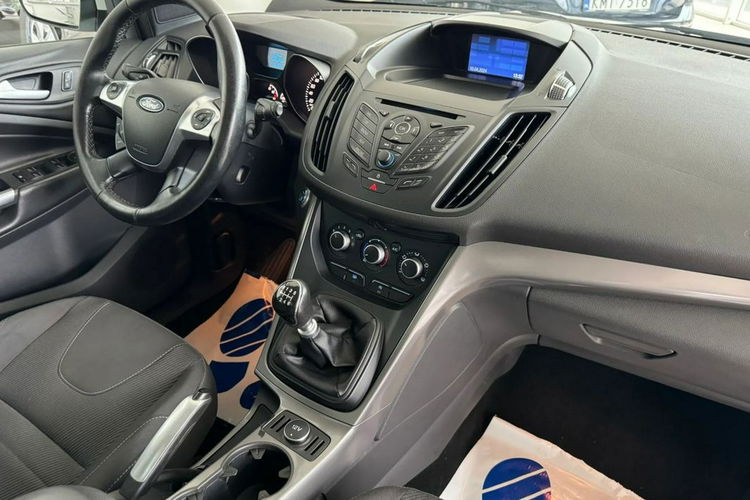 Ford Kuga Pewne Auto , Niski Przebieg, Panoramiczny Dach, Hak, euro 6 GWARANCJA zdjęcie 28