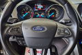 samochód osobowy Ford zdjęcie 20