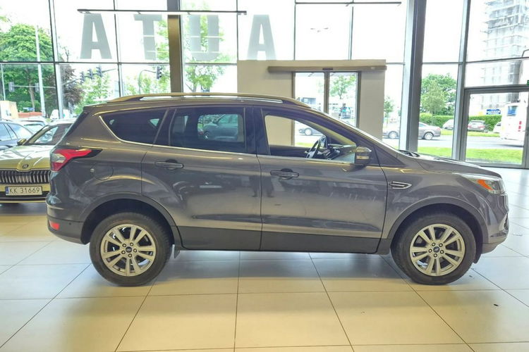 Kuga Dobrze wyposażony Ford Kuga zdjęcie 6