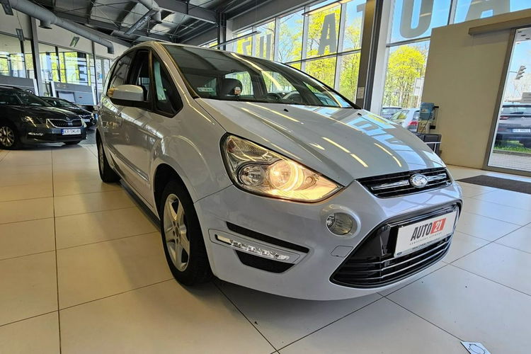 S-Max Ford S-max Fajne auto dla dużej rodziny. zdjęcie 7