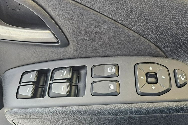 ix35 Hyundai IX35 1.7 Diesel POLECAM zdjęcie 25