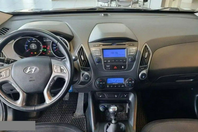Hyundai ix35 Świetny stan 4x4 Hak zdjęcie 10