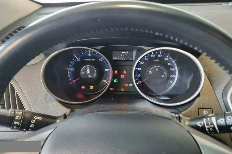 Hyundai ix35 Świetny stan 4x4 Hak zdjęcie 12