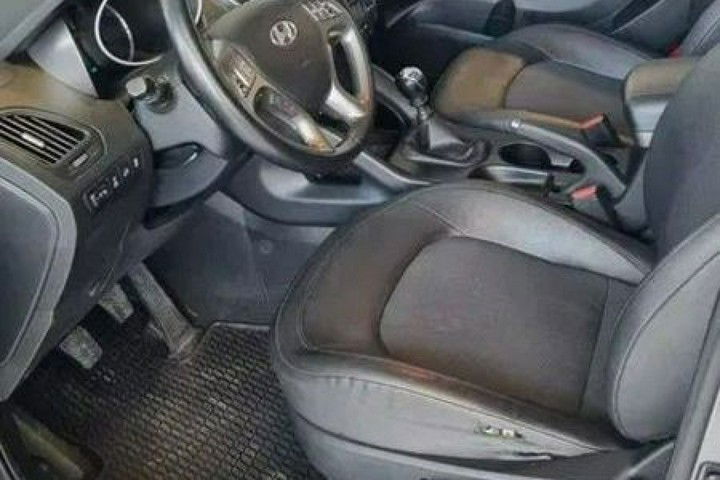 Hyundai ix35 Świetny stan 4x4 Hak zdjęcie 19