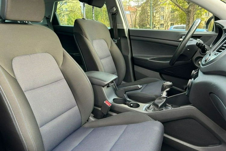 Hyundai Tucson Bogata wersja wyposażenia | Ekonomiczny diesel GWARANCJA zdjęcie 18