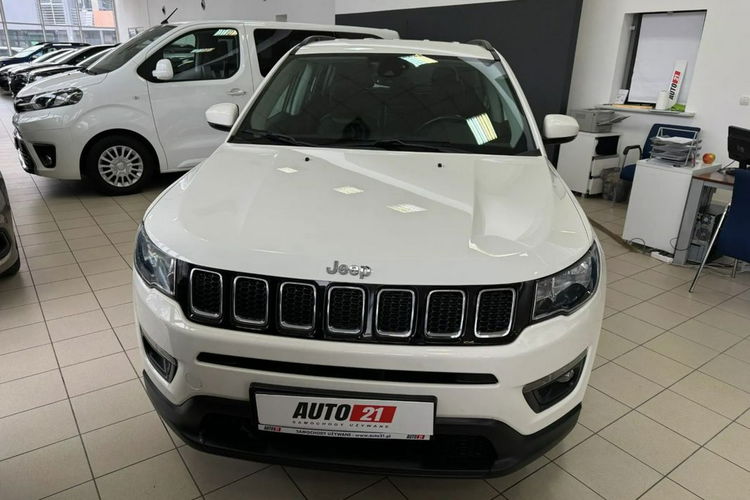 Jeep Compass Niski przebieg, Zadbane, Skórzana Tapicerka, Kamera, GWARANCJA zdjęcie 4