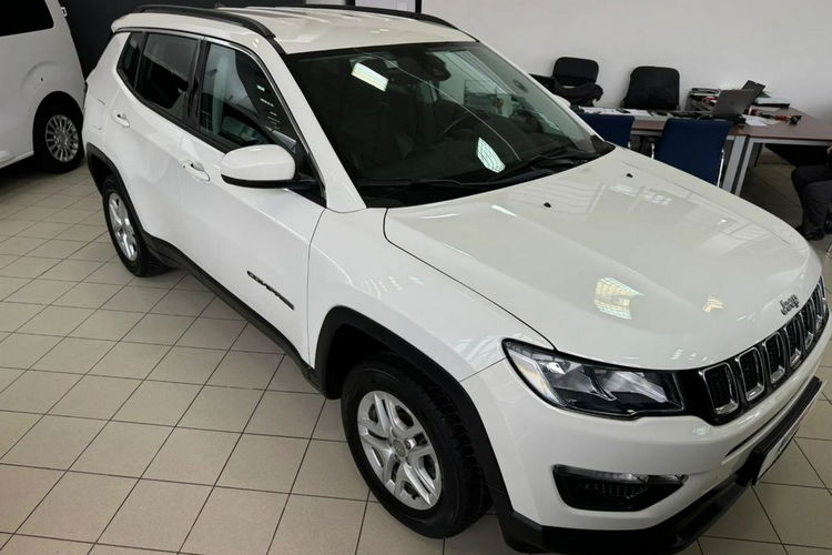 Jeep Compass Niski przebieg, Zadbane, Skórzana Tapicerka, Kamera, GWARANCJA zdjęcie 5