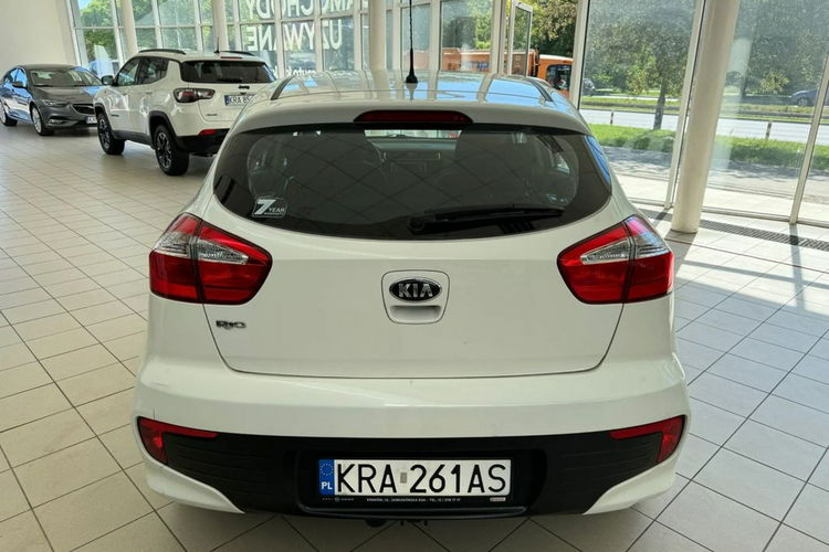 Kia Rio Niski Przebieg, Idealne na Miasto, Ekonomiczne, Gwarancja zdjęcie 12