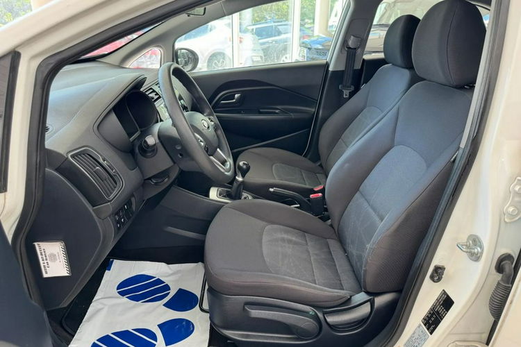 Kia Rio Niski Przebieg, Idealne na Miasto, Ekonomiczne, Gwarancja zdjęcie 17