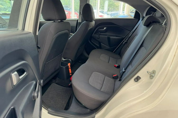 Kia Rio Niski Przebieg, Idealne na Miasto, Ekonomiczne, Gwarancja zdjęcie 20