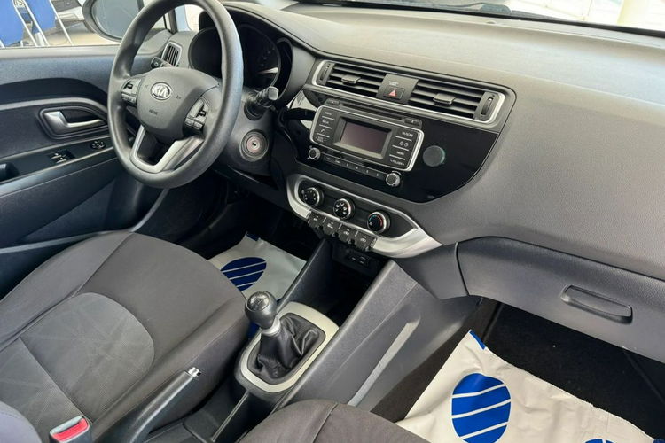 Kia Rio Niski Przebieg, Idealne na Miasto, Ekonomiczne, Gwarancja zdjęcie 24