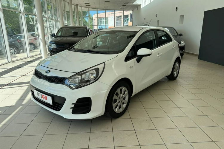 Kia Rio Niski Przebieg, Idealne na Miasto, Ekonomiczne, Gwarancja zdjęcie 3