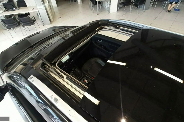 Kia Sportage 4x4 Bogata wersja wyposażenia zdjęcie 27