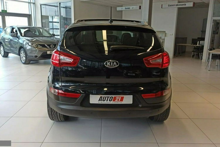 Kia Sportage 4x4 Bogata wersja wyposażenia zdjęcie 5