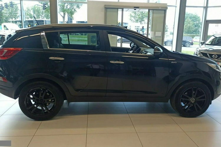Kia Sportage 4x4 Bogata wersja wyposażenia zdjęcie 7