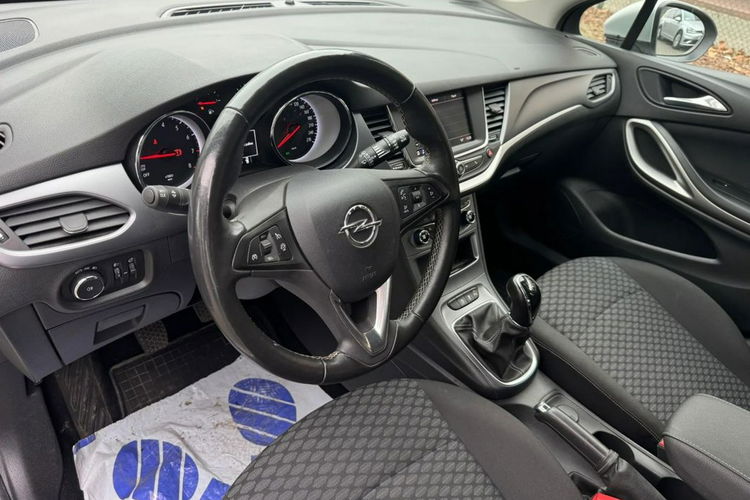 Opel Astra Salon Polska Serwis Full LED PDC Grzane Fotele VAT 23% GWARANCJA zdjęcie 13
