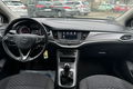 samochód osobowy Opel zdjęcie 20