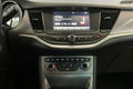 samochód osobowy Opel zdjęcie 14